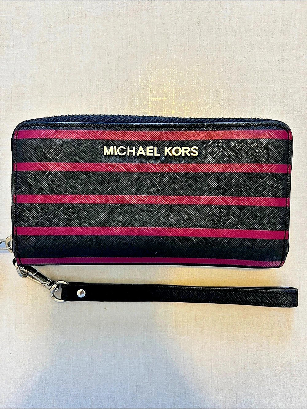Michael Kors Jet Set Travel Striped Zip-Around Wristlet Wallet Black & Pink